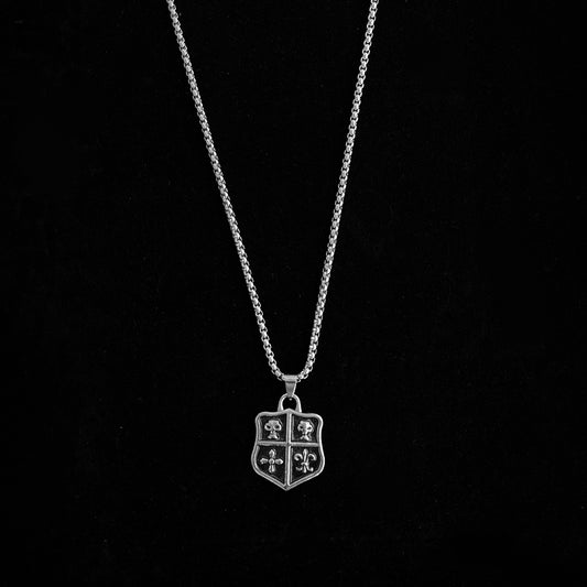 Men Stainless Steel Crest Shield Necklace – Classic Power, Modern Edge.