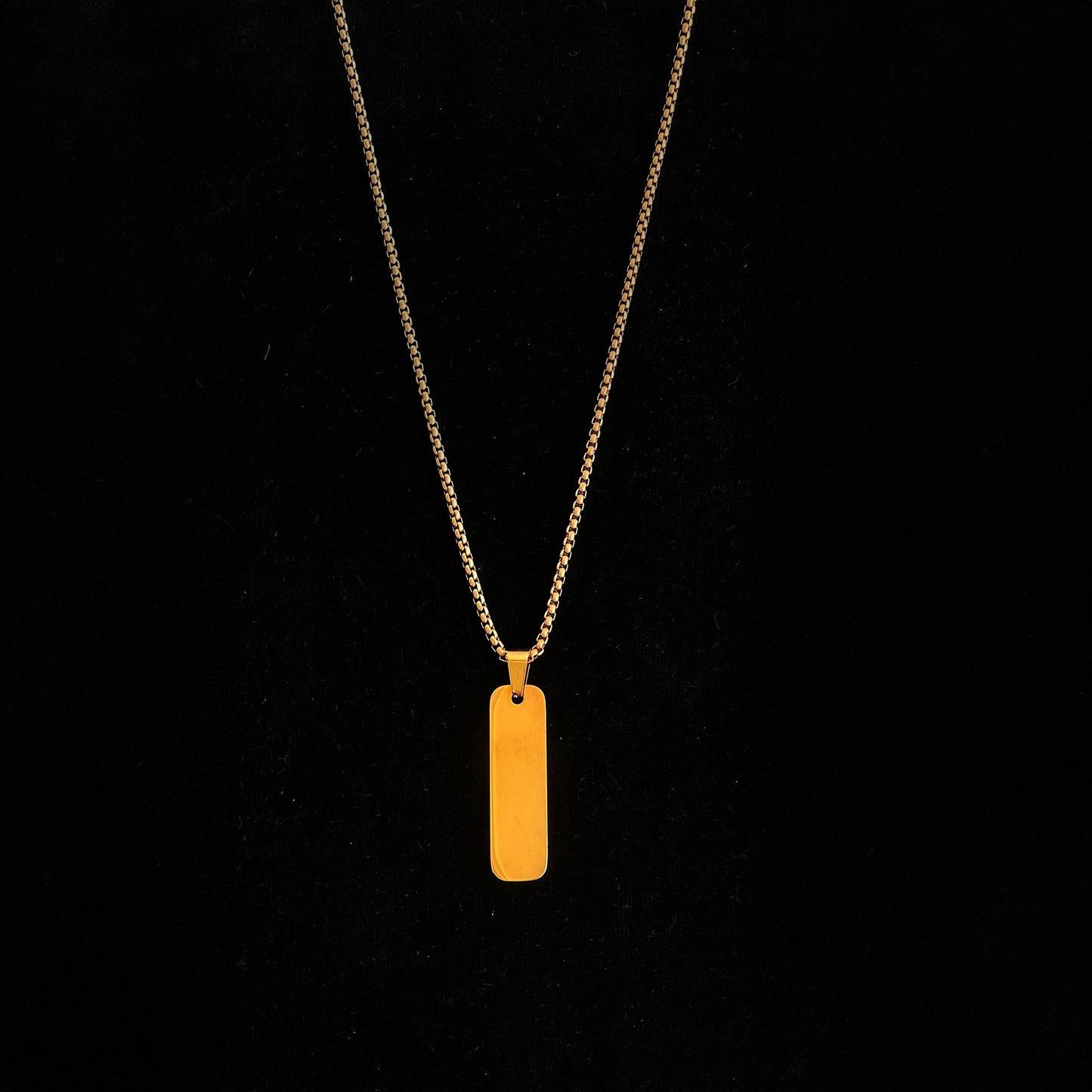 Minimal Gold Bar with chain